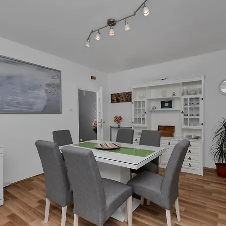 Sabina Apartment
